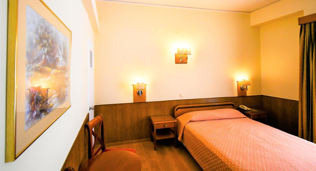 Hotel Olympic Ioannina Room photo